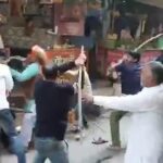 [動画0:44]インド人、客を取り合って大喧嘩