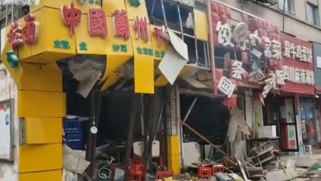 [動画0:36]中国、今度はラーメン屋が爆発