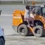 [動画0:51]ロシアの道路工事、とんでもない妨害を受ける