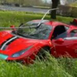 [動画0:18]フェラーリ 488ピスタ、たった1日でクラッシュ・・・