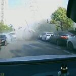 [動画0:36] 中国の飲食店、ガス爆発で吹っ飛ぶ